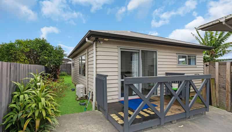 35A Franklyne Road, Otara