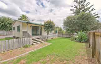 51A Beachlands Road, Beachlands