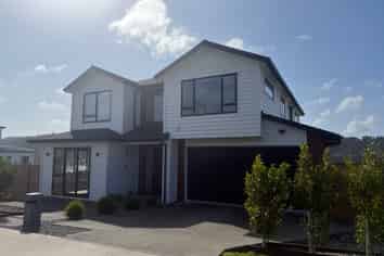 13 Katote Avenue, Swanson