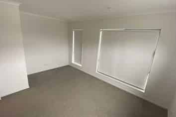 18 Pepene Avenue, Takanini