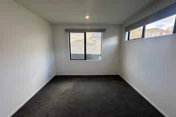 33 Headley, Lower Shotover