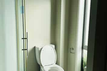 Room 1, 6/ Knighton Road, Hillcrest