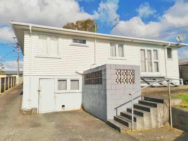 14 Blease Street, New Lynn