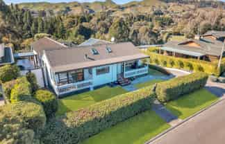37 Hikanui Drive, Havelock North