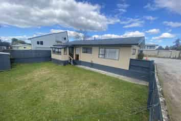 244B Sunset Road, Sunnybrook