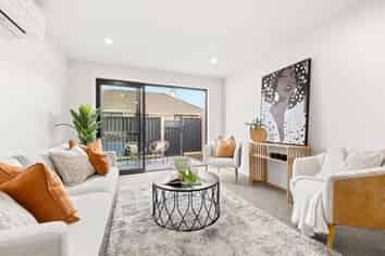 22B Palmer Crescent , Silverstream