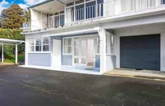 5/23A Hillsborough Road, Three Kings