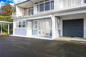 5/23A Hillsborough Road, Three Kings