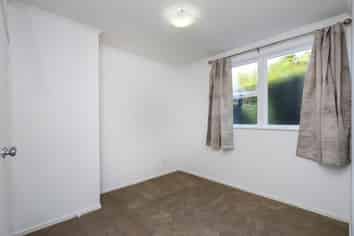 5/23A Hillsborough Road, Three Kings