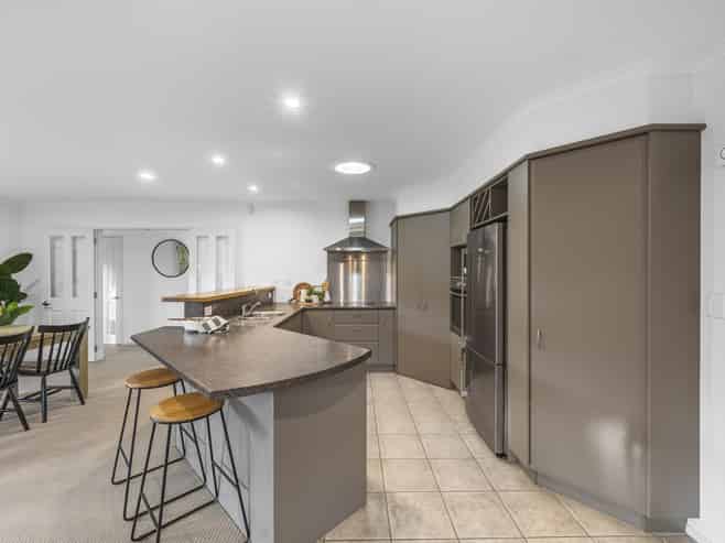 62 Lough Bourne Drive, Pukekohe