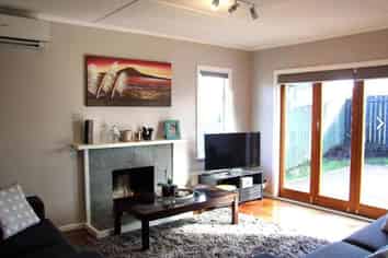 36 Pukaki Road, Mangere