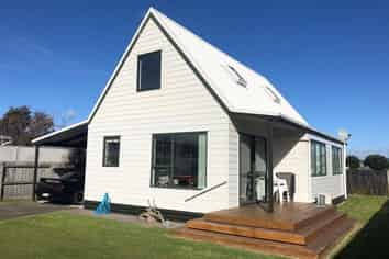 884B Papamoa Beach Road, Papamoa
