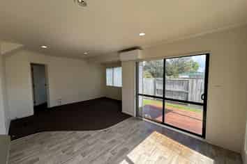 884B Papamoa Beach Road, Papamoa