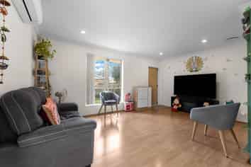 188a  Henderson Valley Road, Henderson