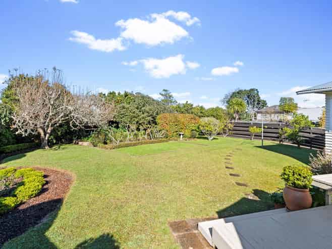 42 Cardiff Road, Pakuranga