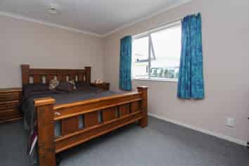 4B Hogan Street, Hamilton East