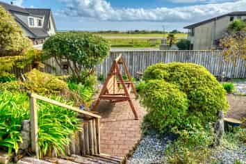 18 Parfitt Place, Greymouth