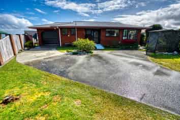 18 Parfitt Place, Greymouth