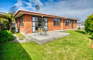 18 Parfitt Place, Greymouth