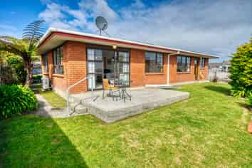 18 Parfitt Place, Greymouth