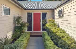 8/511 Fitzroy Avenue, Mahora