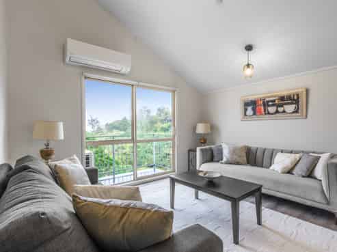 23Q Hendry Avenue, Hillsborough