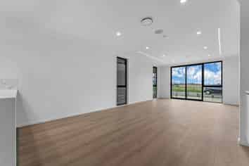 12 Longview Oak lane, Rosehill