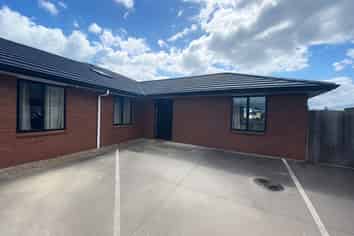 7D Vesty Avenue, Hillcrest