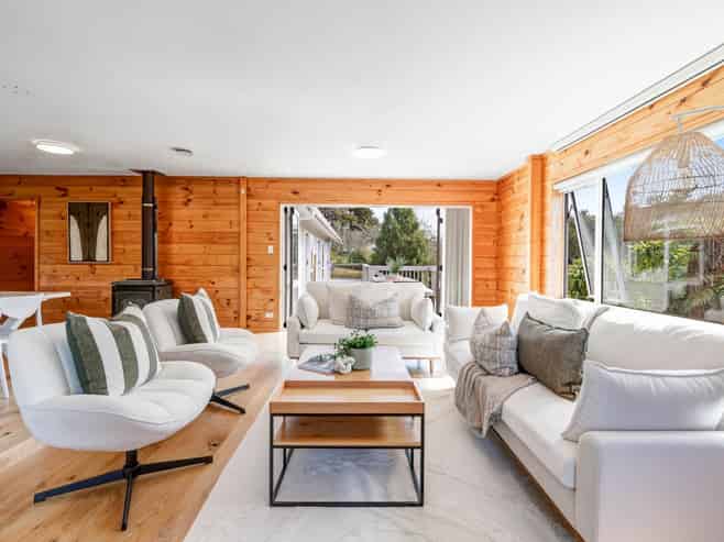 608 West Coast Road, Puhoi