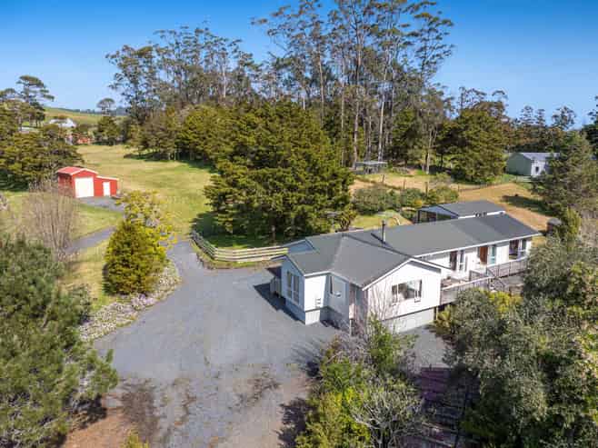 608 West Coast Road, Puhoi