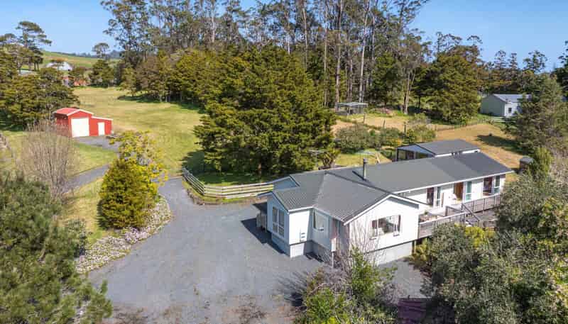 608 West Coast Road, Puhoi