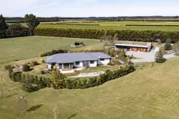 2708 South Eyre Road, West Eyreton