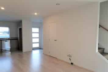 4/4 Littler Place, Hillcrest