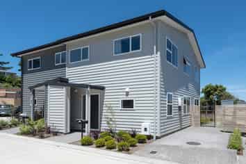 2/20 Glanmire Road, Newlands