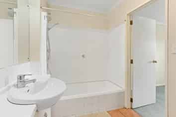 43/1 Ambrico Place, New Lynn