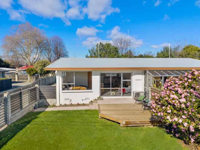 2/29 Ward Street, Springlands
