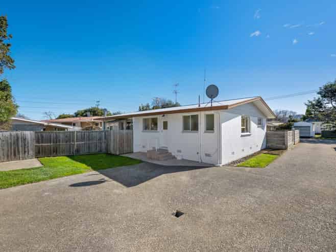 2/29 Ward Street, Springlands