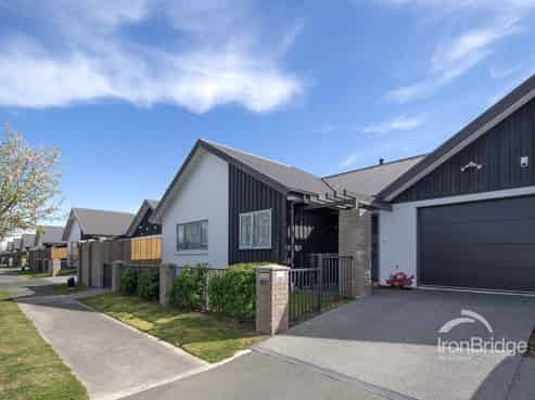 27 Farnborough Way, Rolleston