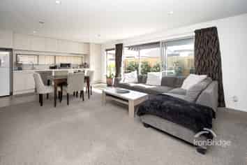 27 Farnborough Way, Rolleston