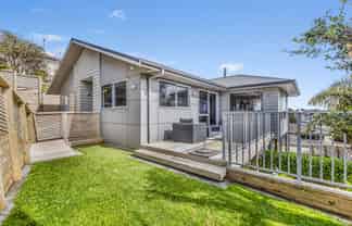 23 York Crescent, Westown