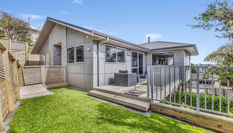 23 York Crescent, Westown