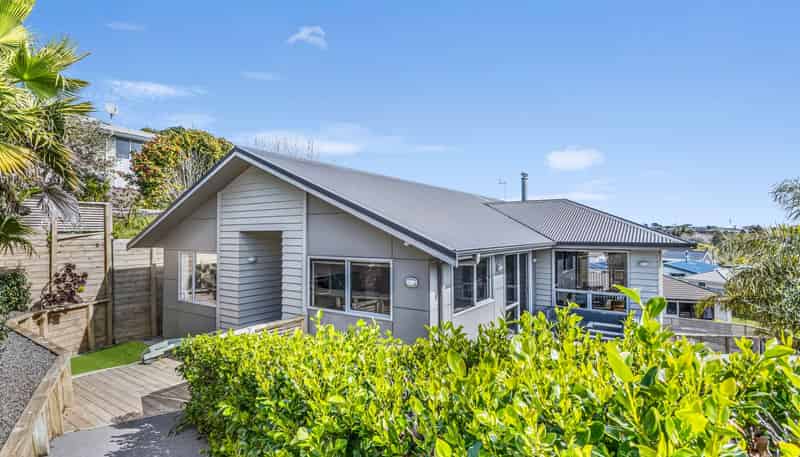 23 York Crescent, Westown