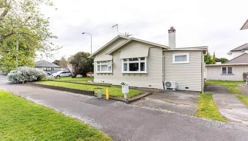82 Stanley Avenue, Terrace End