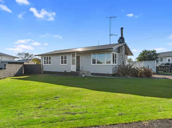 42 Irvine Street, Frankton