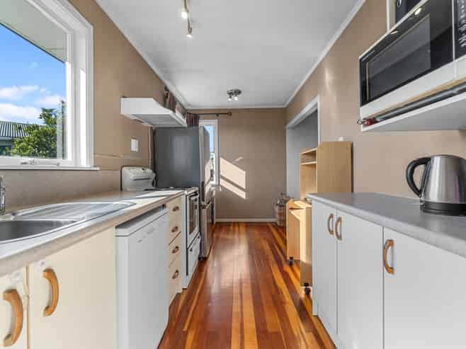 42 Irvine Street, Frankton