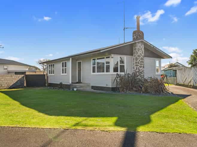42 Irvine Street, Frankton
