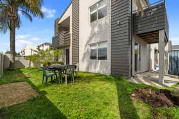 15A Charlemont Street, Whitiora