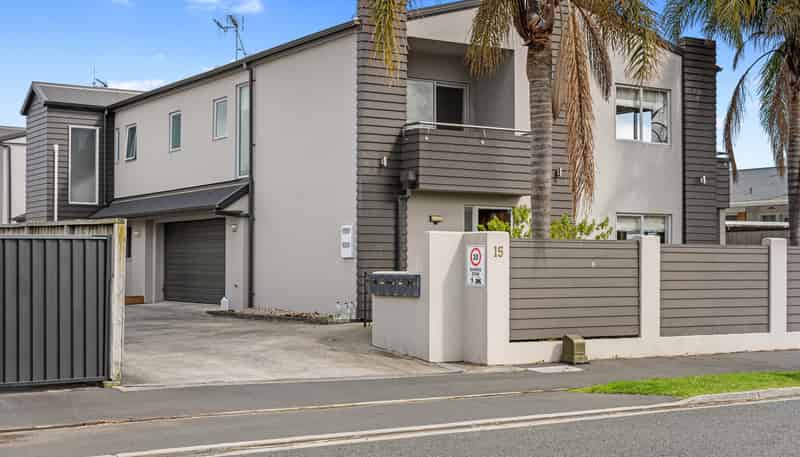15A Charlemont Street, Whitiora