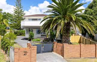 43 Rewarewa Road, Te Atatu Peninsula