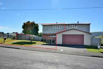 22 Barton Street, Brockville